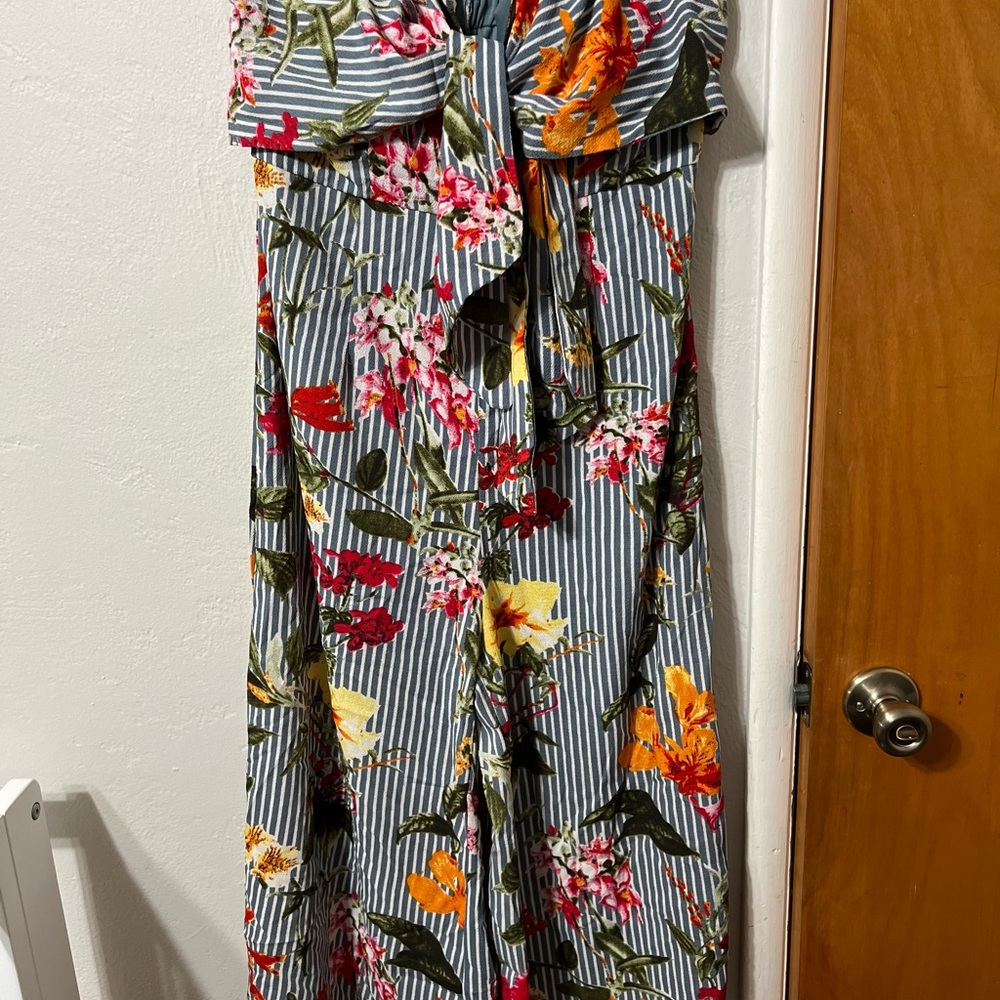Fashion nova jumpsuit